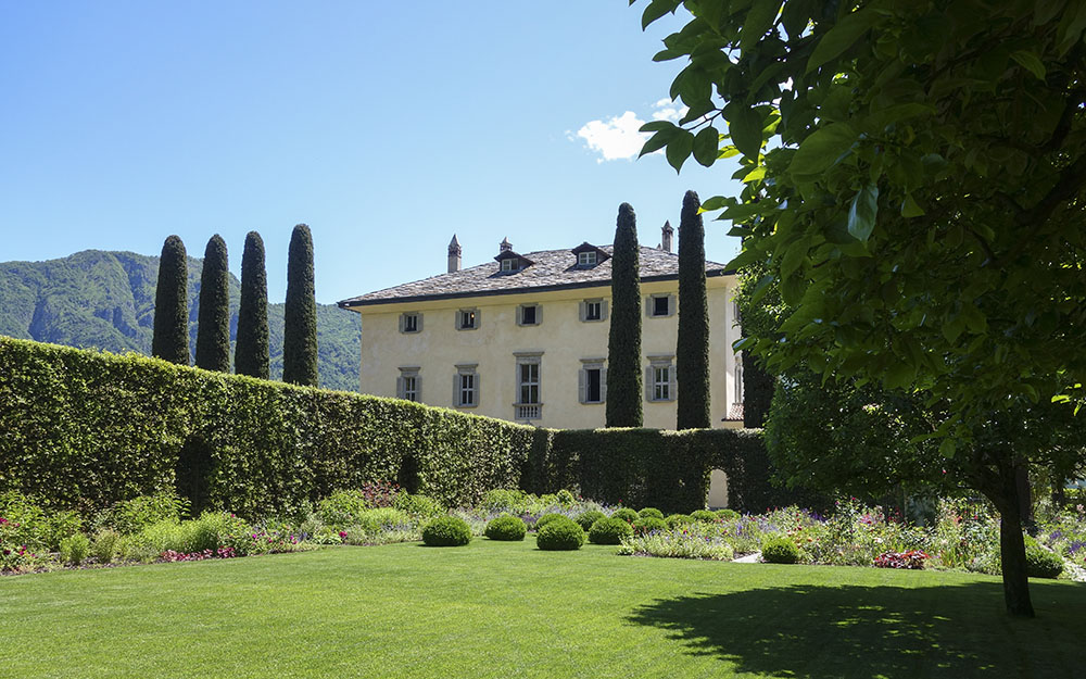 Landscape design at  Villa Balbiano Lake Como