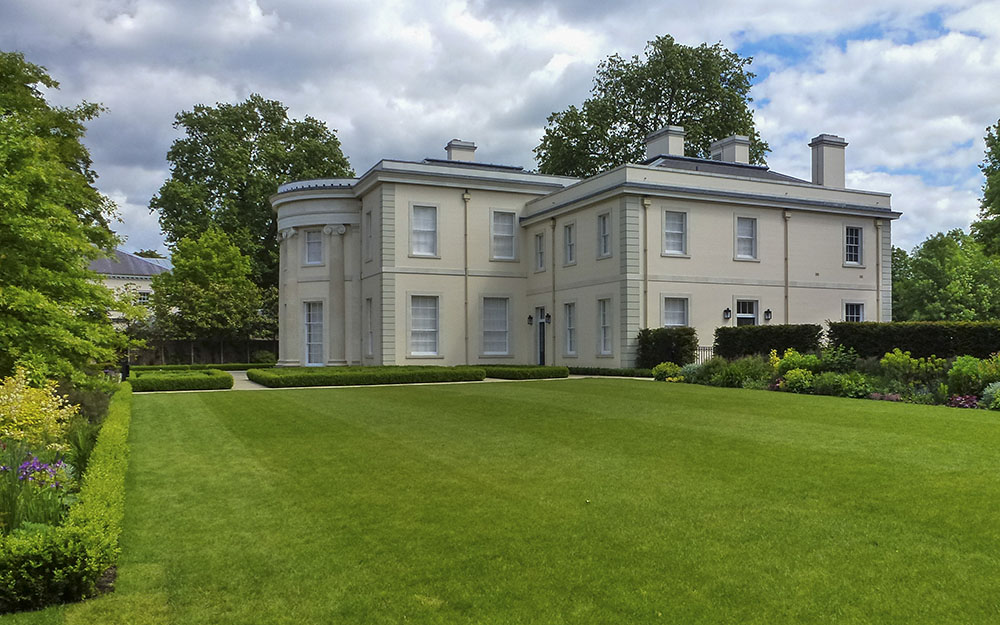 Landscape design at Hanover Lodge London