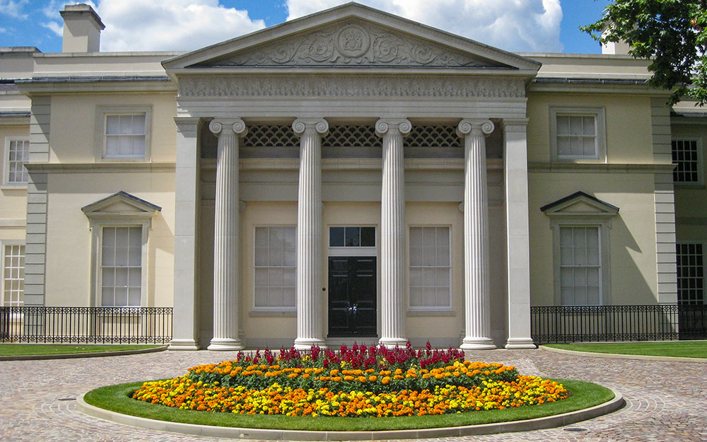 Landscape design at Hanover Lodge London